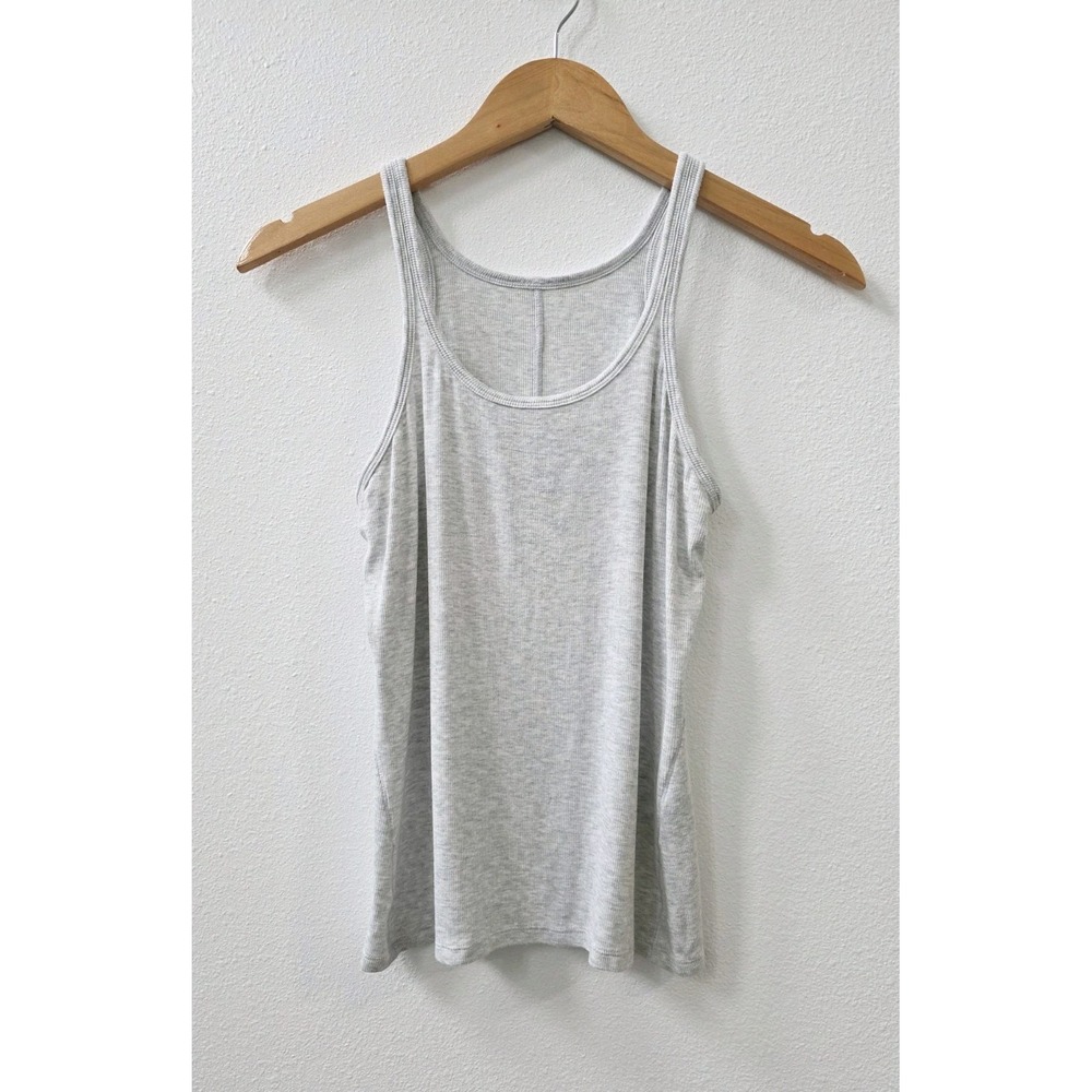 Lululemon Ribbed Tank Top Women's Size 6 Light Gray